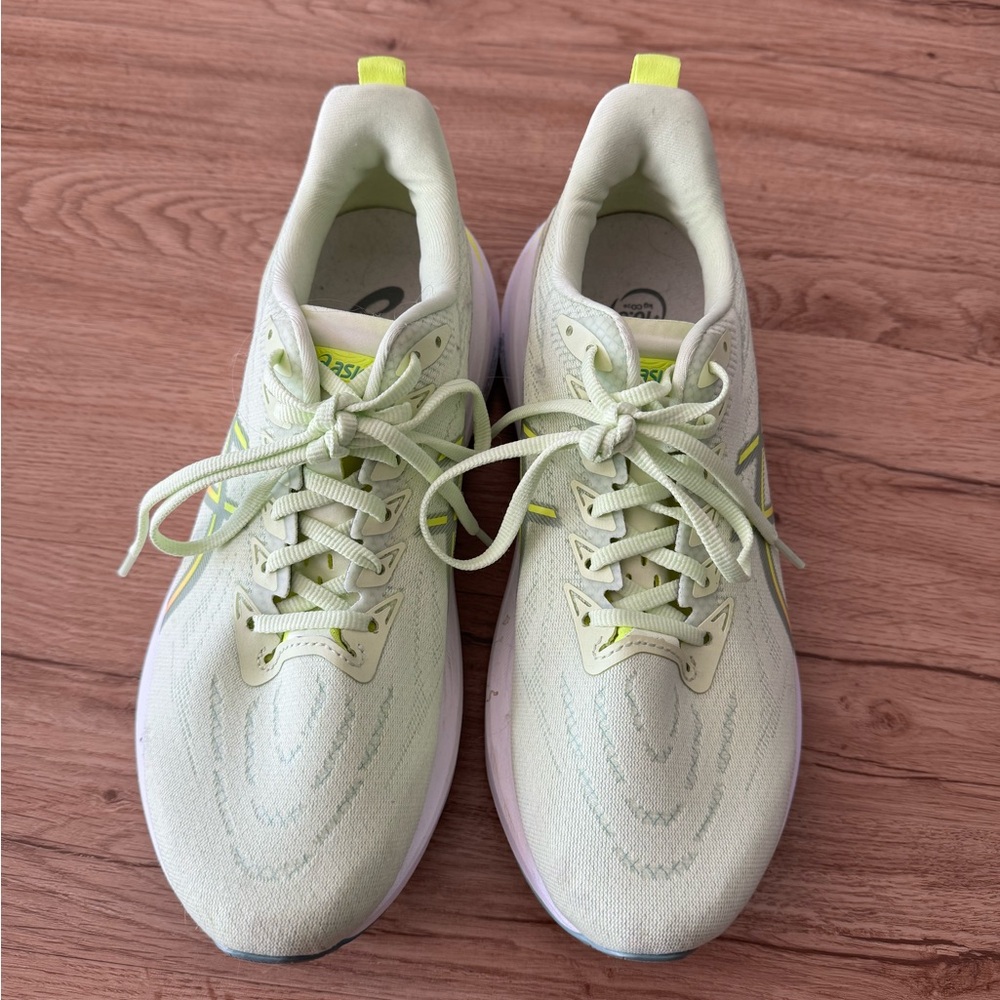 ASICS Women’s Running Shoes GT-2000 13 - Picture 2 of 4